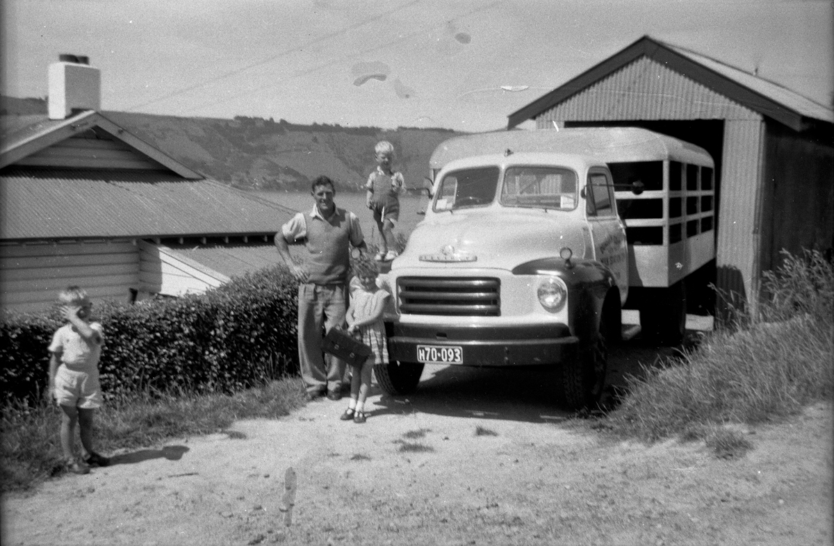 Jack Olsen Linda, Koni with Jack's milk truck at Burkes