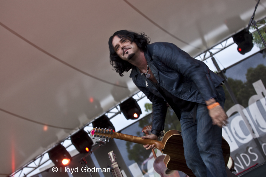 Jeff Martin - The Armarda - Womad - Adelaide - Australia - 2010 - Lloyd Godman